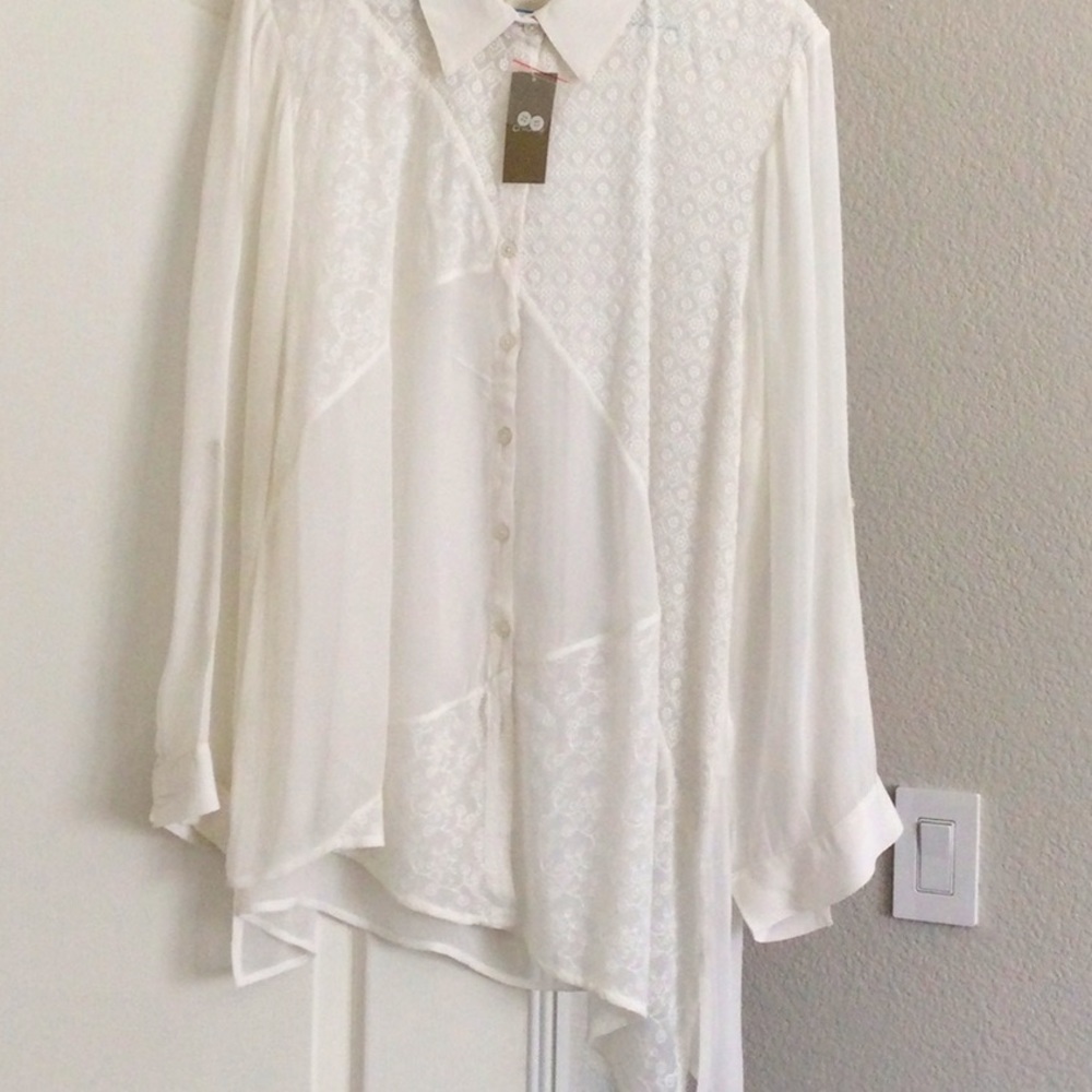Chico’s long sleeve sheer blouse with lace blocking.